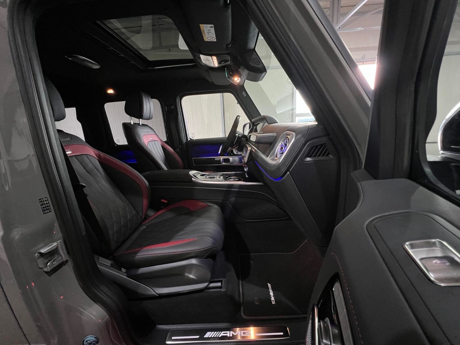 
								Mercedes-Benz G63 AMG 2025 full									