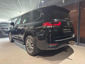 Toyota Land Cruiser 300 Twin Turbo 2022