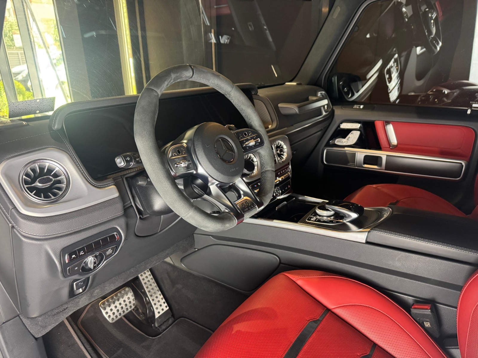 
								Mercedes-Benz G63 AMG 55 Edition 2022 full									