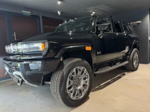 Hummer EV SUV 2024