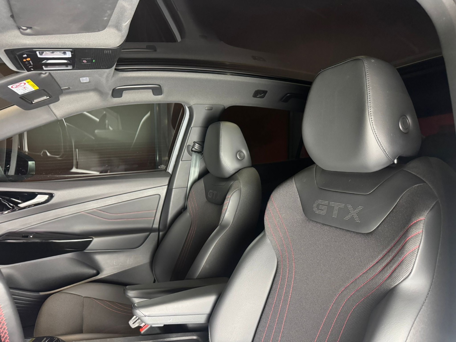 
								Volkswagen ID5 GTX 4-Motion 2023 full									