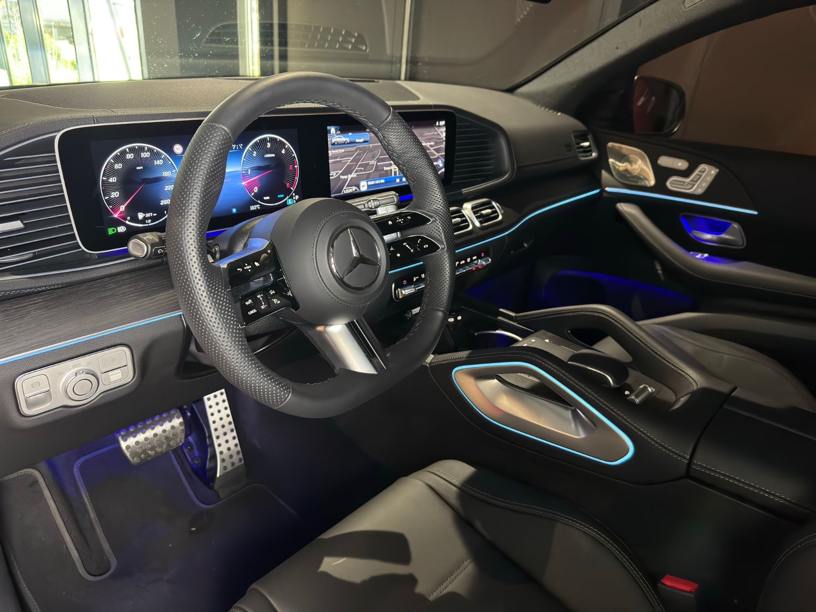 
								Mercedes-Benz GLE 450d AMG line 2024 full									
