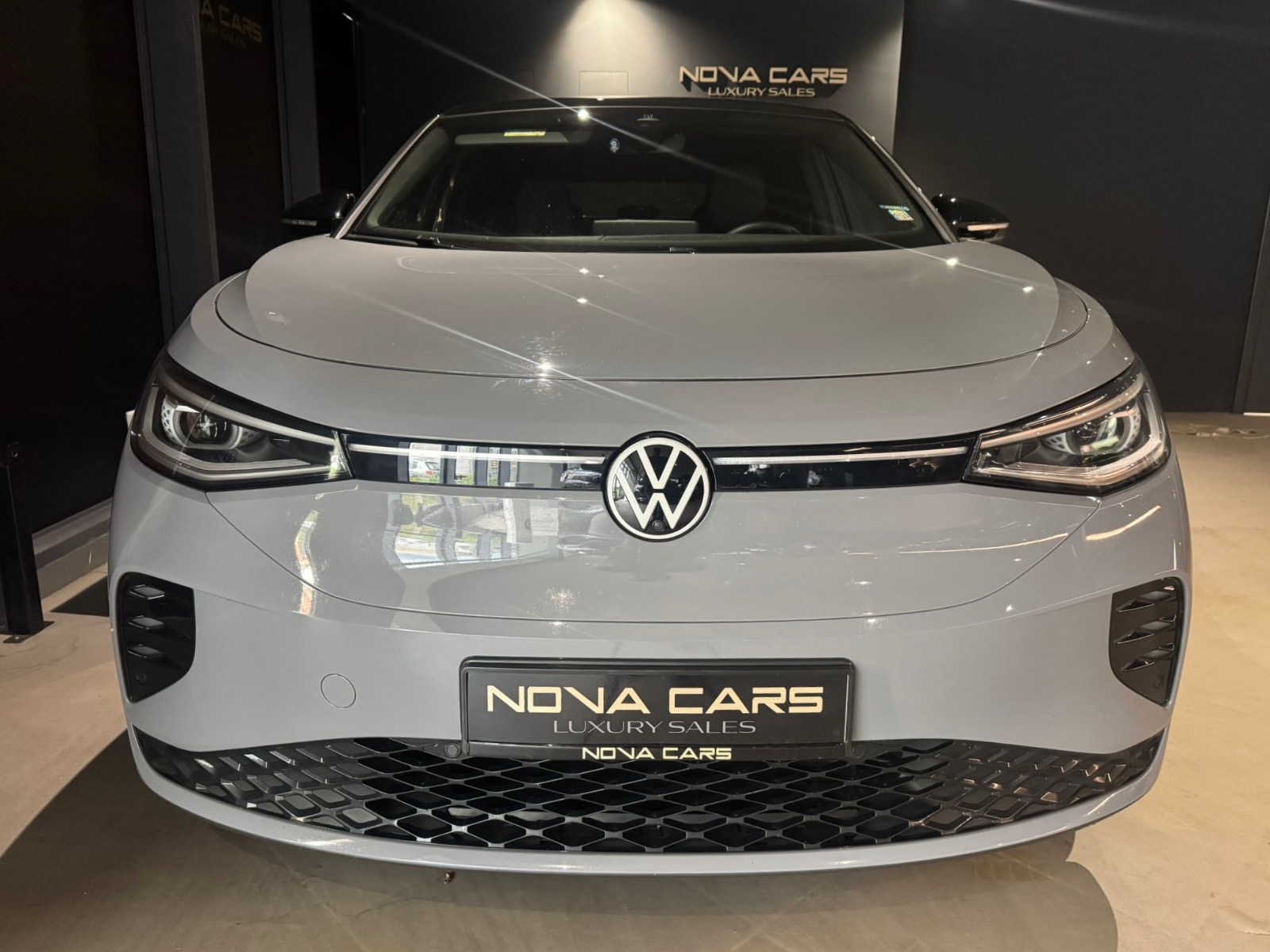 
								Volkswagen ID5 GTX 4-Motion 2023 full									