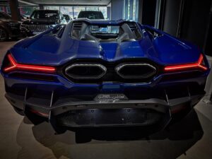 Lamborghini Revuelto 2025