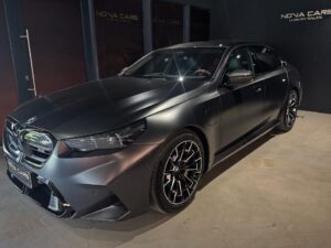 BMW M5 2025
