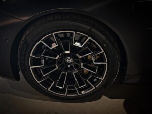 BMW M5 2025