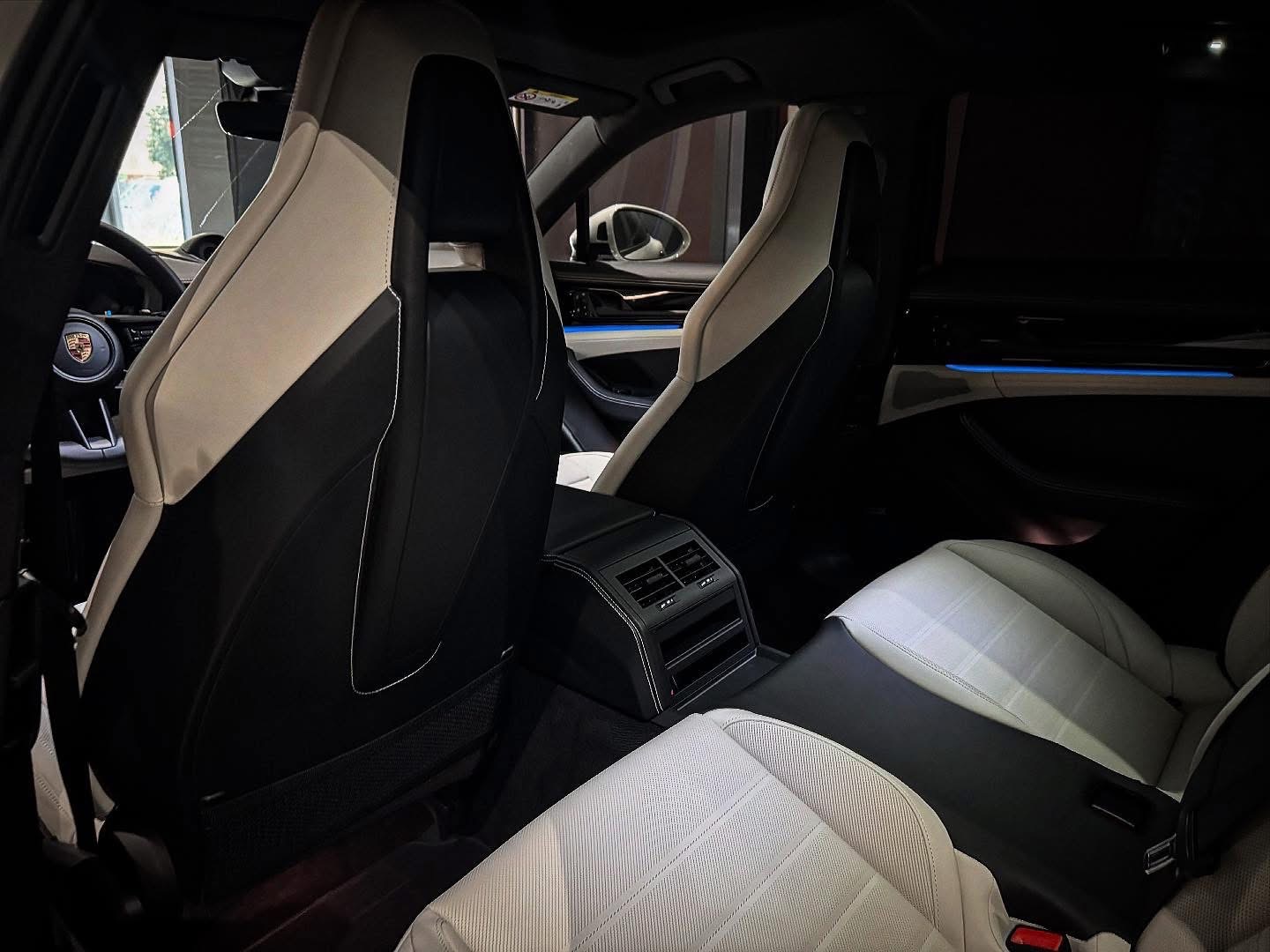 
								Porsche Panamera 4S E-Hybrid 2025 full									
