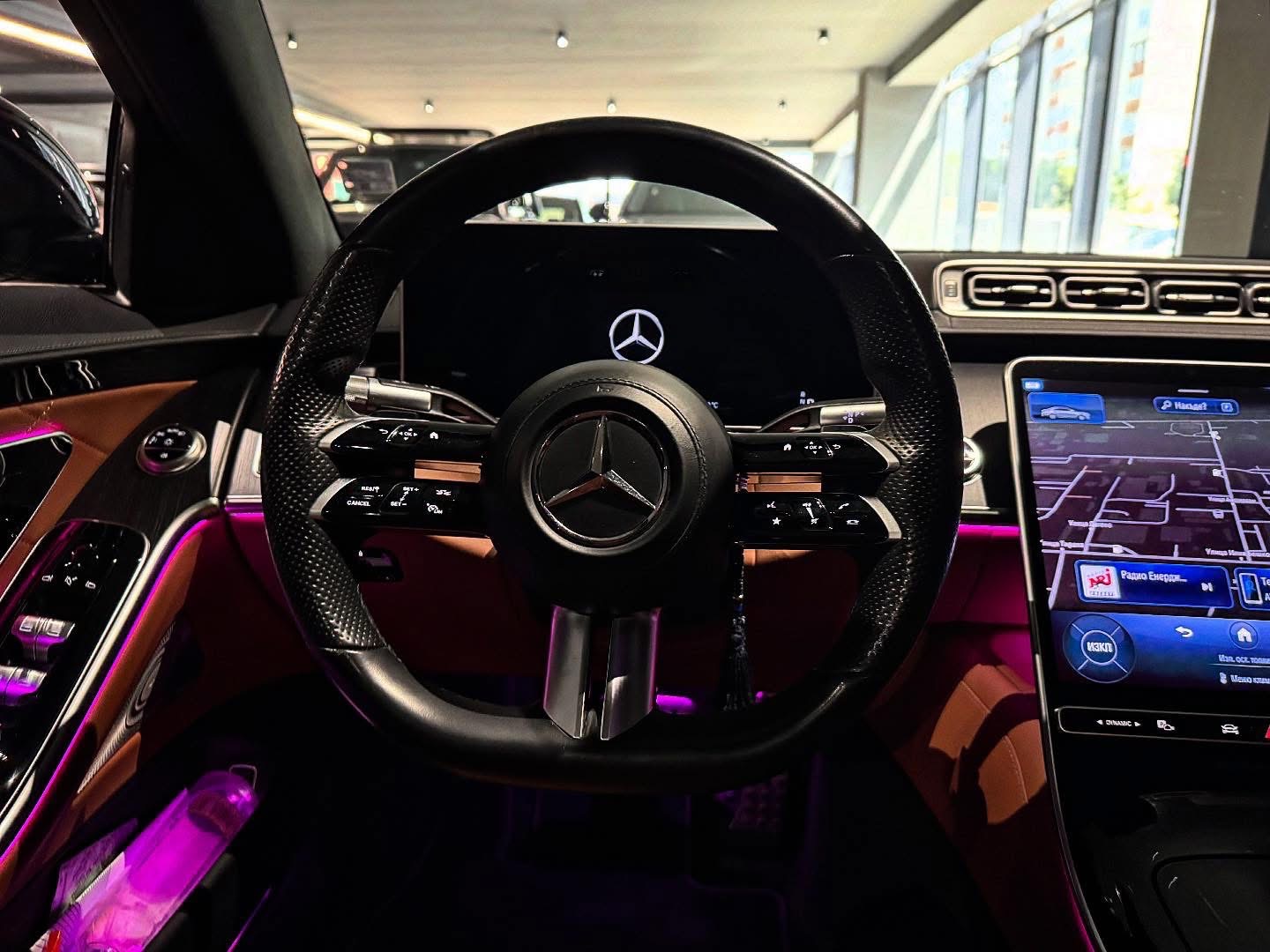 
								Mercedes-Benz S580 AMG L 4-Matik 2022 full									