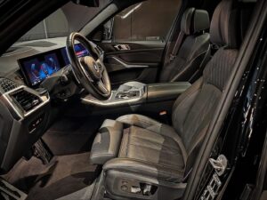 BMW X5 M60i xDrive 2024