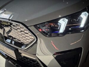 BMW iX2 30 xDrive M 2024