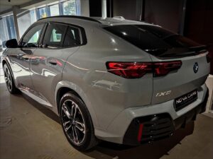 BMW iX2 30 xDrive M 2024