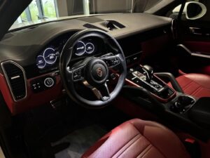 Porsche Cayenne S Coupe 2020