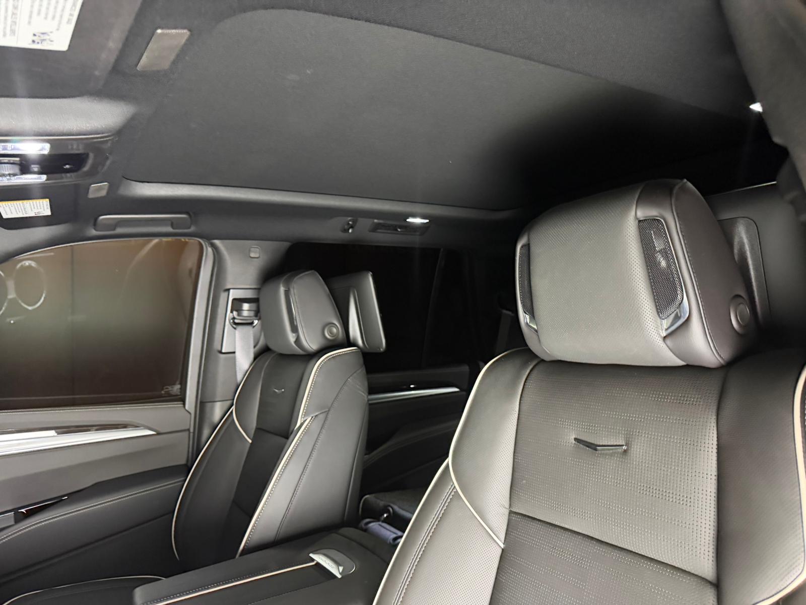 
								Cadillac Escalade 6.2 V8 2025 full									