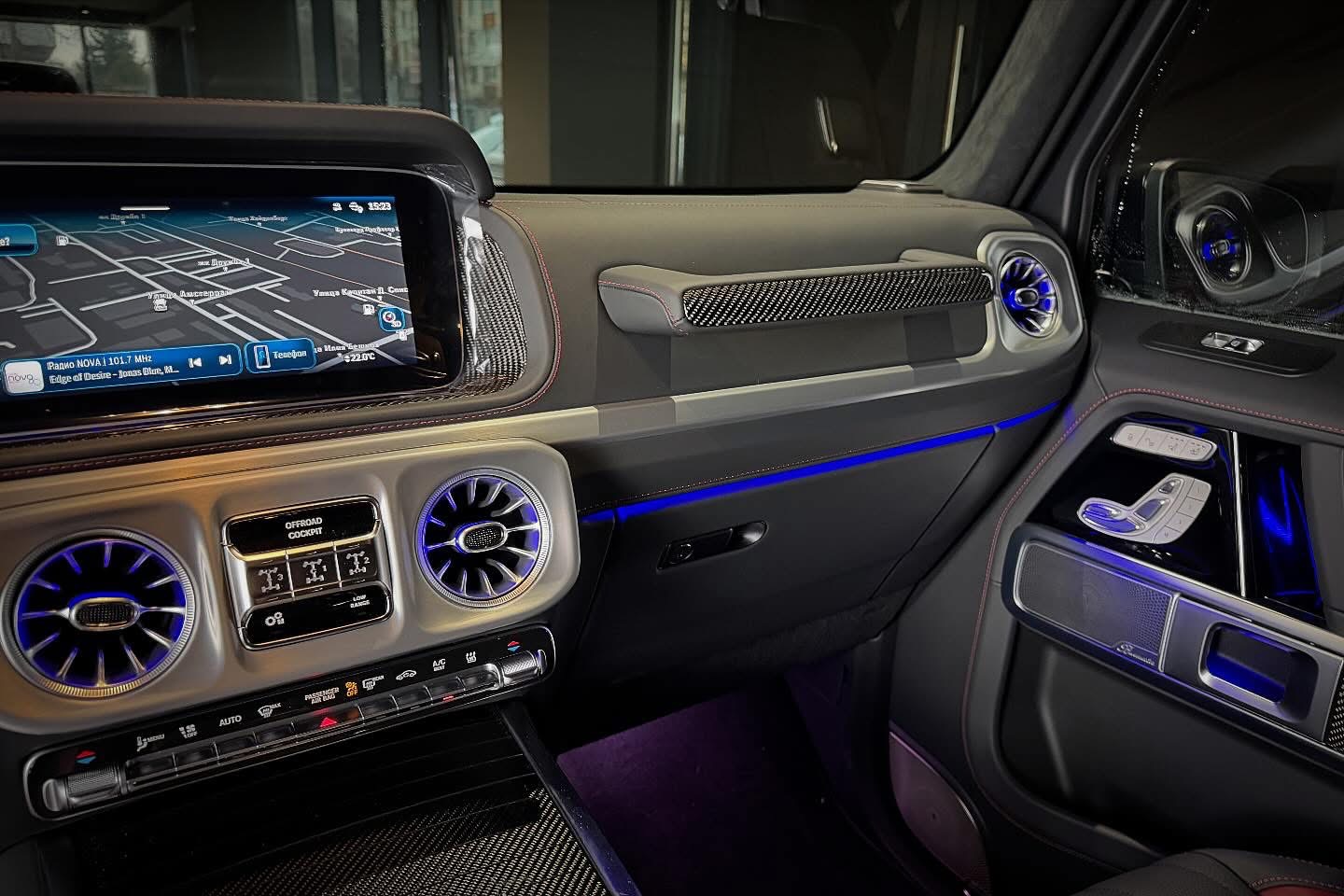
								Mercedes-Benz G63 AMG 2025 full									