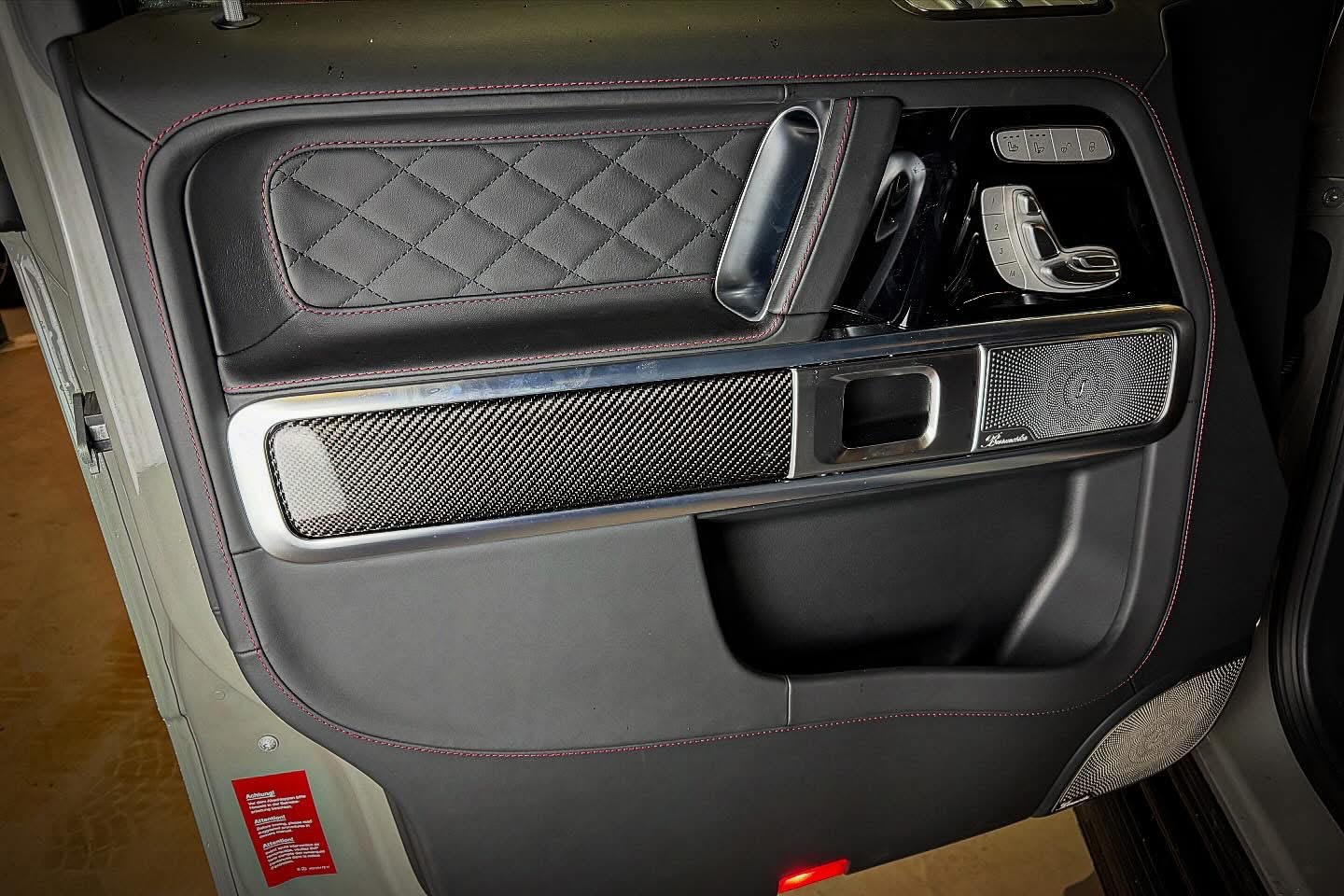 
								Mercedes-Benz G63 AMG 2025 full									